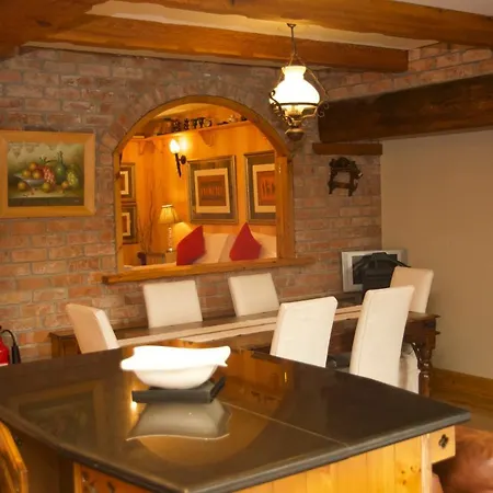 Copper Kettle Bed & Breakfast