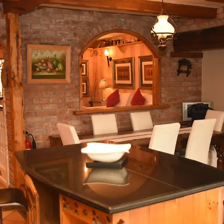 Copper Kettle Bed & Breakfast 3*