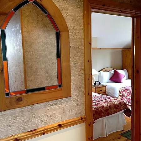 Copper Kettle Bed & Breakfast 3*