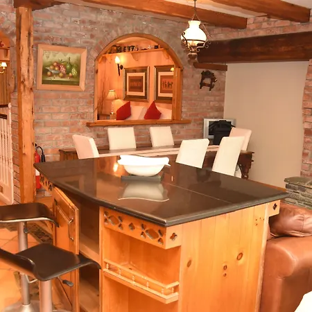 Bed & Breakfast Copper Kettle Cill Airne