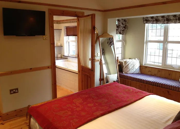 Copper Kettle 3* קיל איירן